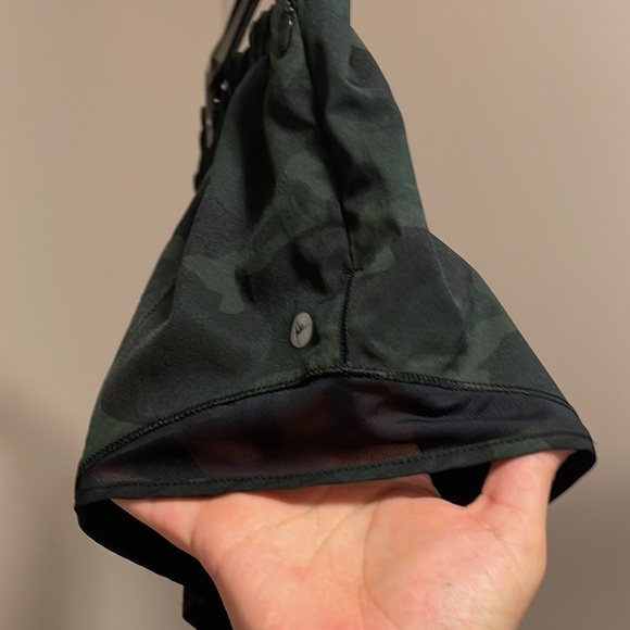 Camo athletic shorts, size small - Picture 2 of 6